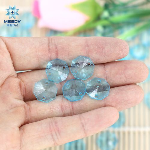 亚克力透明染色双孔八角珠 一站式婚庆灯饰与窗帘配件批发指南